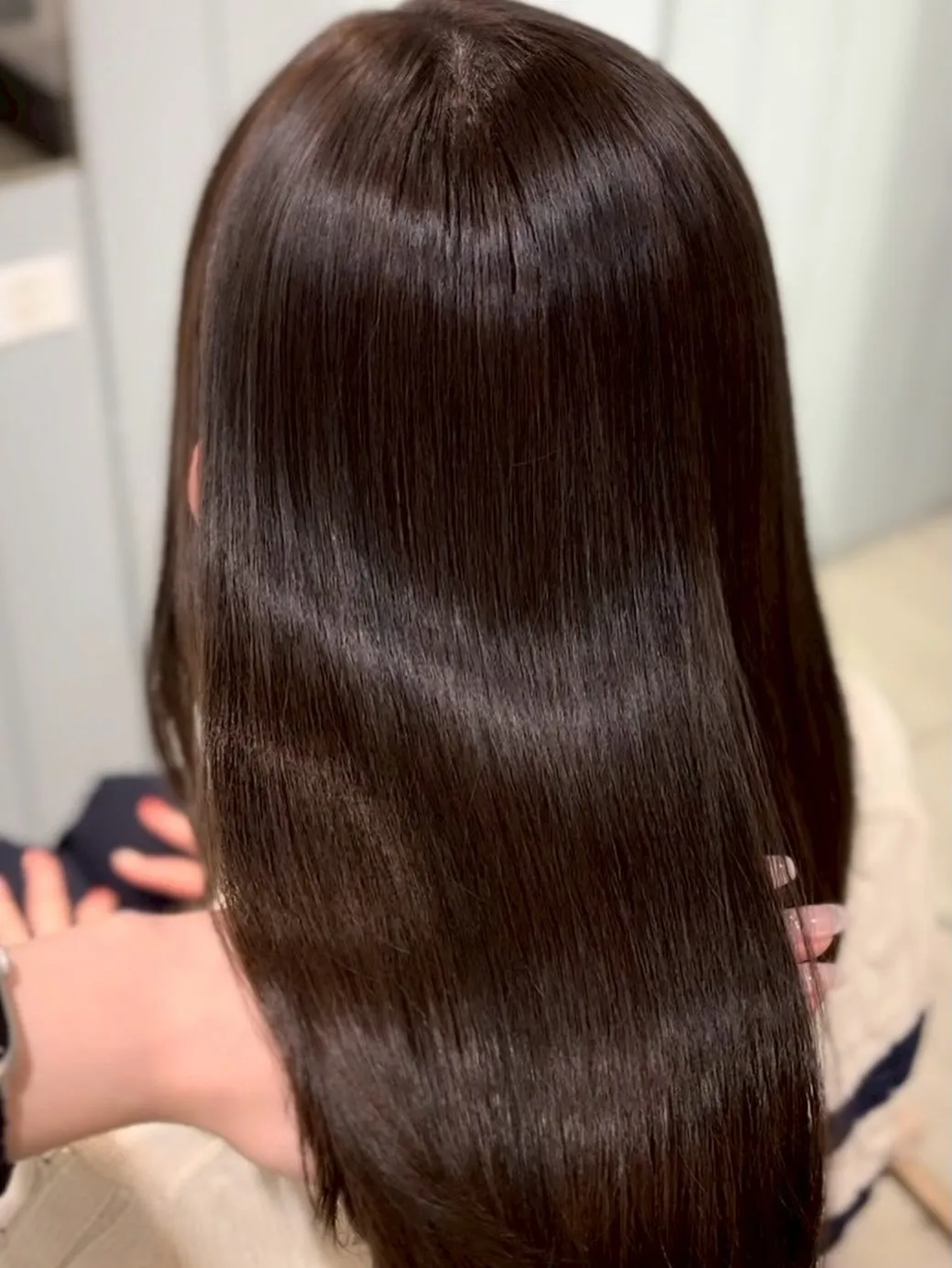 大阪梅田で髪の悩みを解消したい方、必見です！✨トリートメント...