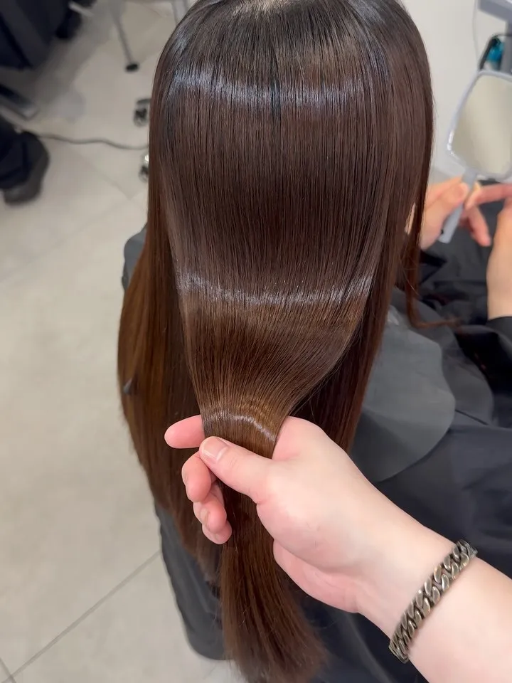 大阪梅田で髪の悩みを解消したい方、必見です！✨